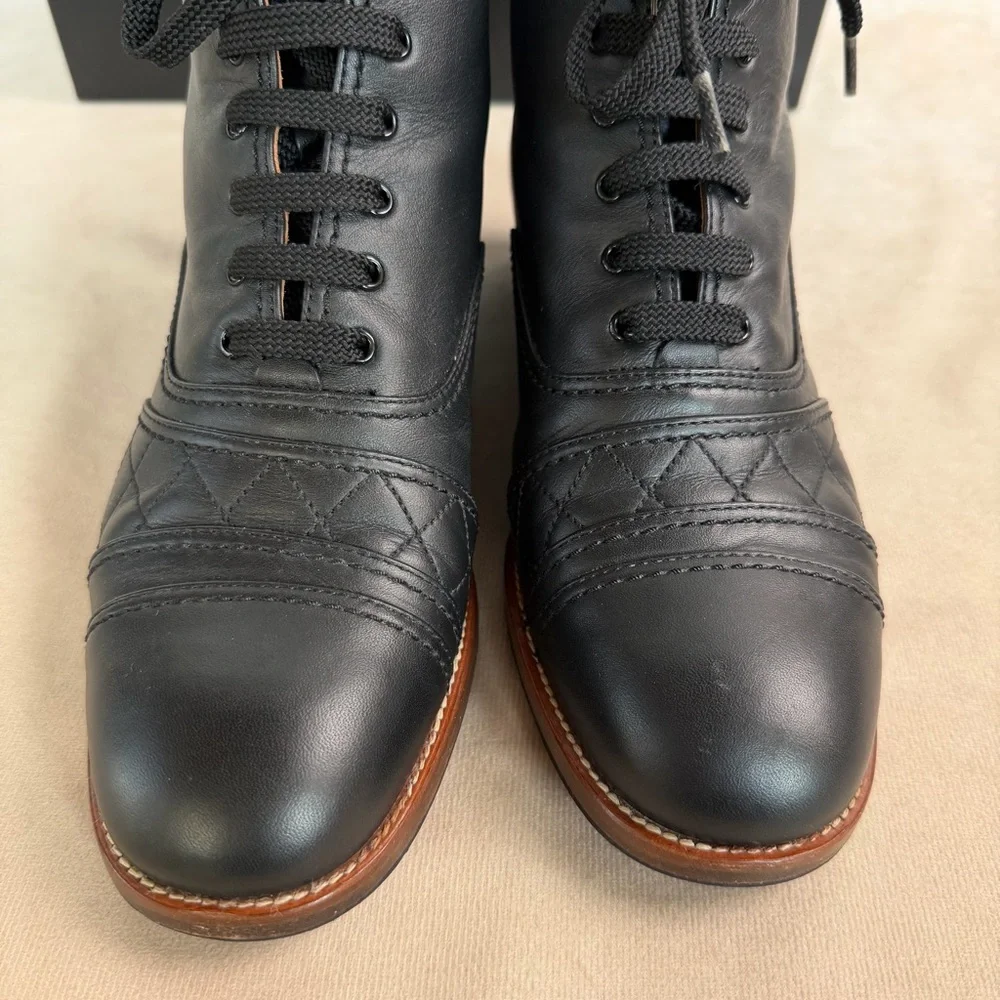 Chanel Black Leather Quilted Lace-Up Ankle Boots EU 37.5